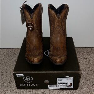 Ariat Chandler Naturally Distressed Brown Leather Cowboy Boots